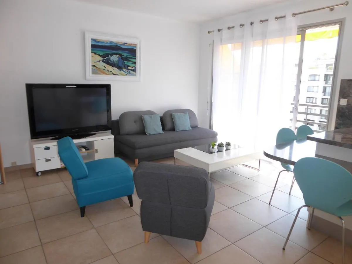 Palais Rouaze Apartment Cannes France